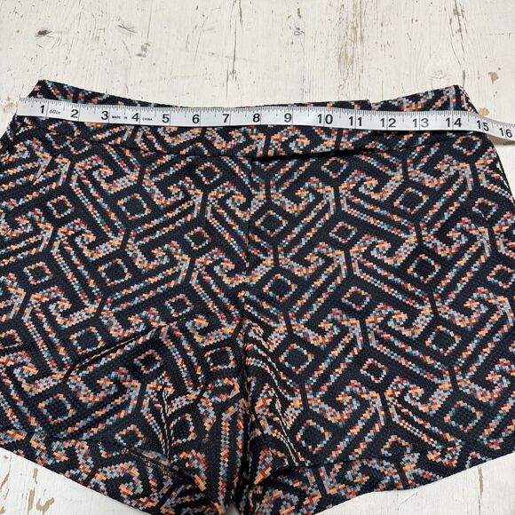 Trina Turk Shorts Sz 0 Corbin Flat Front Navy Jacquard Embroidered Colorful - Picture 4 of 11